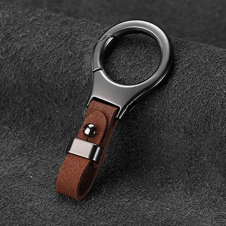 Vruća rasprodaja ✨50% POPUSTA ✨Jednostavni privjesak za ključeve s logotipom automobila od brušene kože-HR
