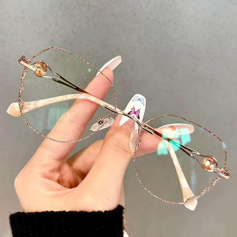 SIEVIEŠU AIZSARDZĪBAS BRILLES AR DIMANTA RĀMĪJU ZILU GAISMU-LV