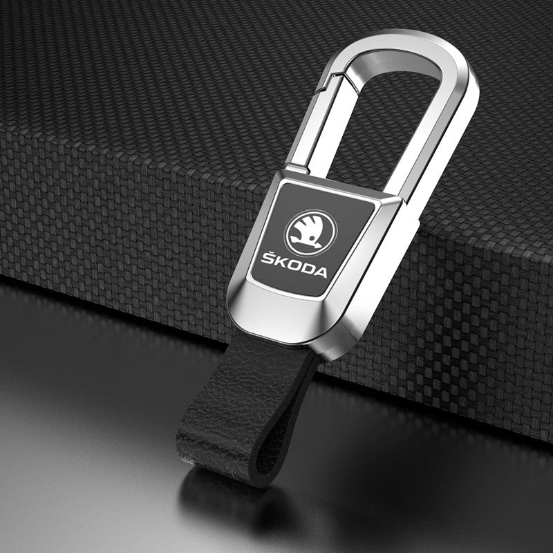 🎉Llavero de coche de cuero genuino de alta gama-ES