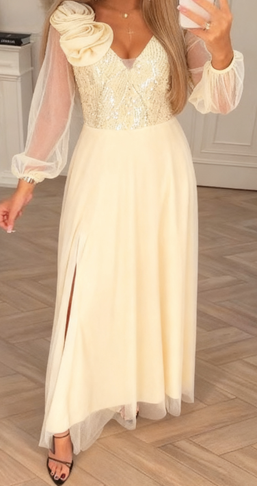 Vestido con mangas de encaje, lentejuelas y adornos florales.-ES