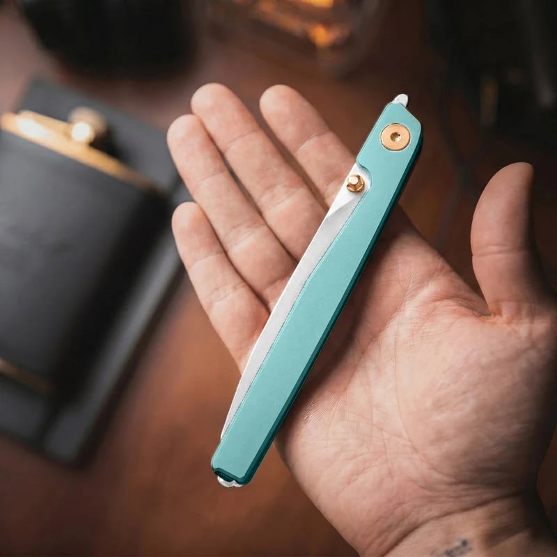 🔥Paskutinės dienos išpardavimas 50% nuolaida🎉Peilis su juodu aliuminio rankena ir lanksčiu lineriniu užraktu priekyje-LT
