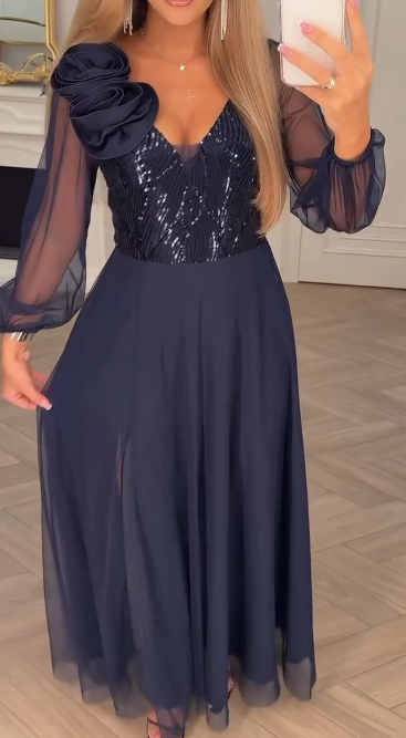 Vestido con mangas de encaje, lentejuelas y adornos florales.-ES