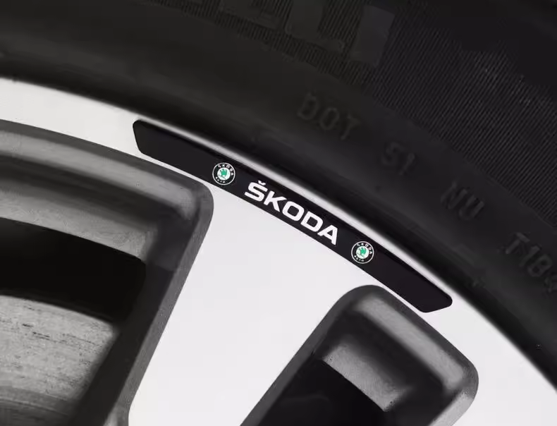 Vroča razprodaja ✨50 % popusta ✨3D nalepka za platišče z osebnostjo (4 kosi)-SI