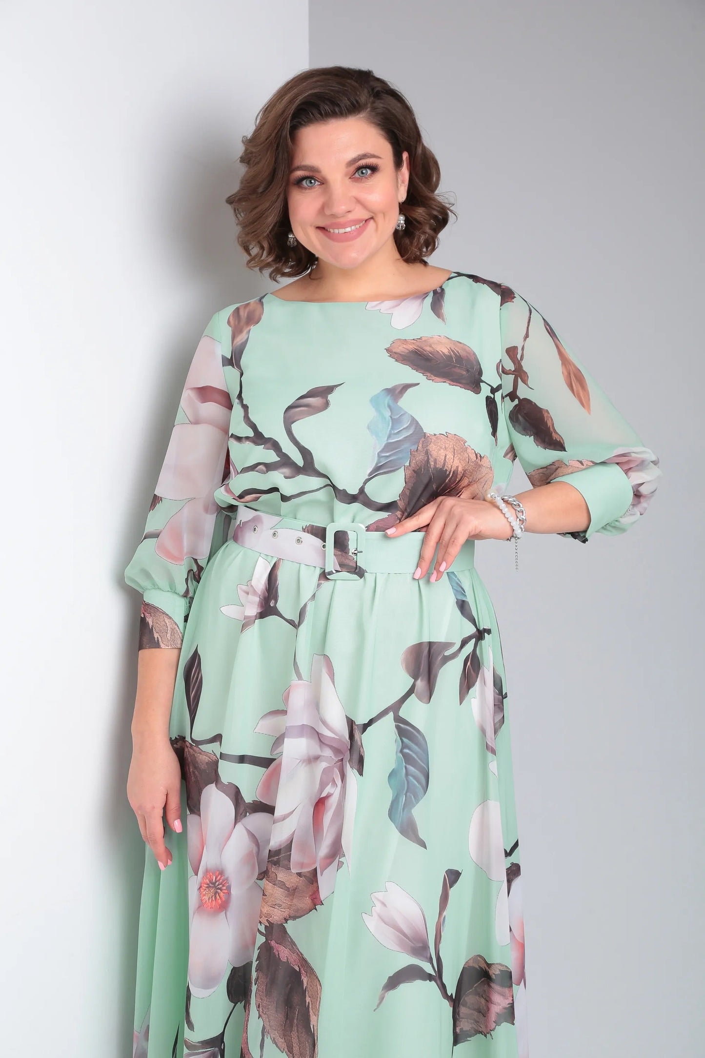 2025 m. naujos elegantiškos aukštos kokybės moteriškos suknelės-LT