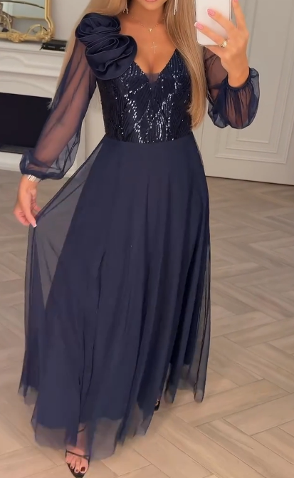 Vestido con mangas de encaje, lentejuelas y adornos florales.-ES