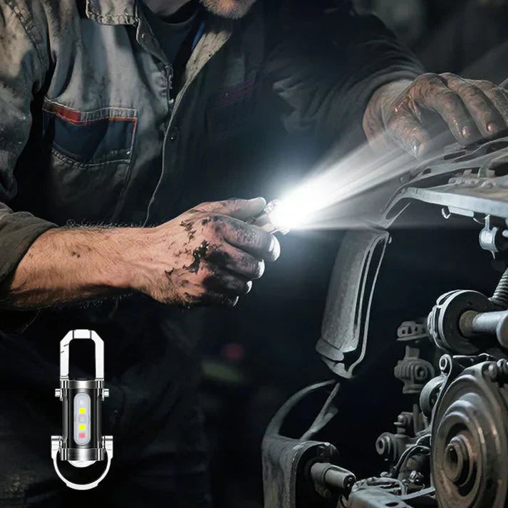 【✨1+1 brezplačno】Prenosna, polnilna, svetla svetilka za obesek za ključe - SI