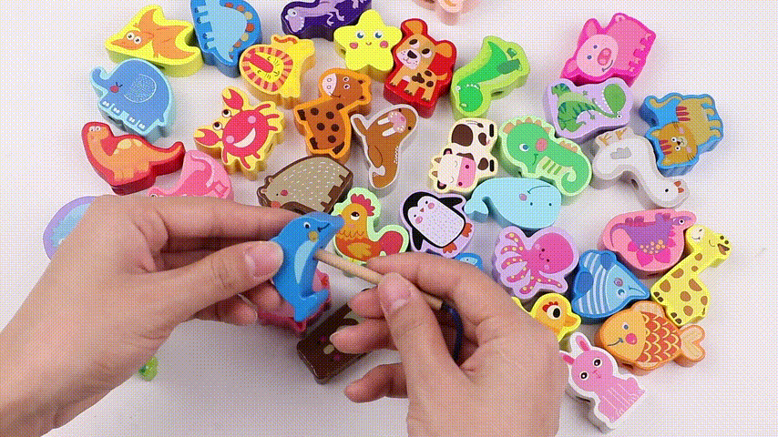 Harivad pitsist helmed (kaasa arvatud hoiukarp)-EE