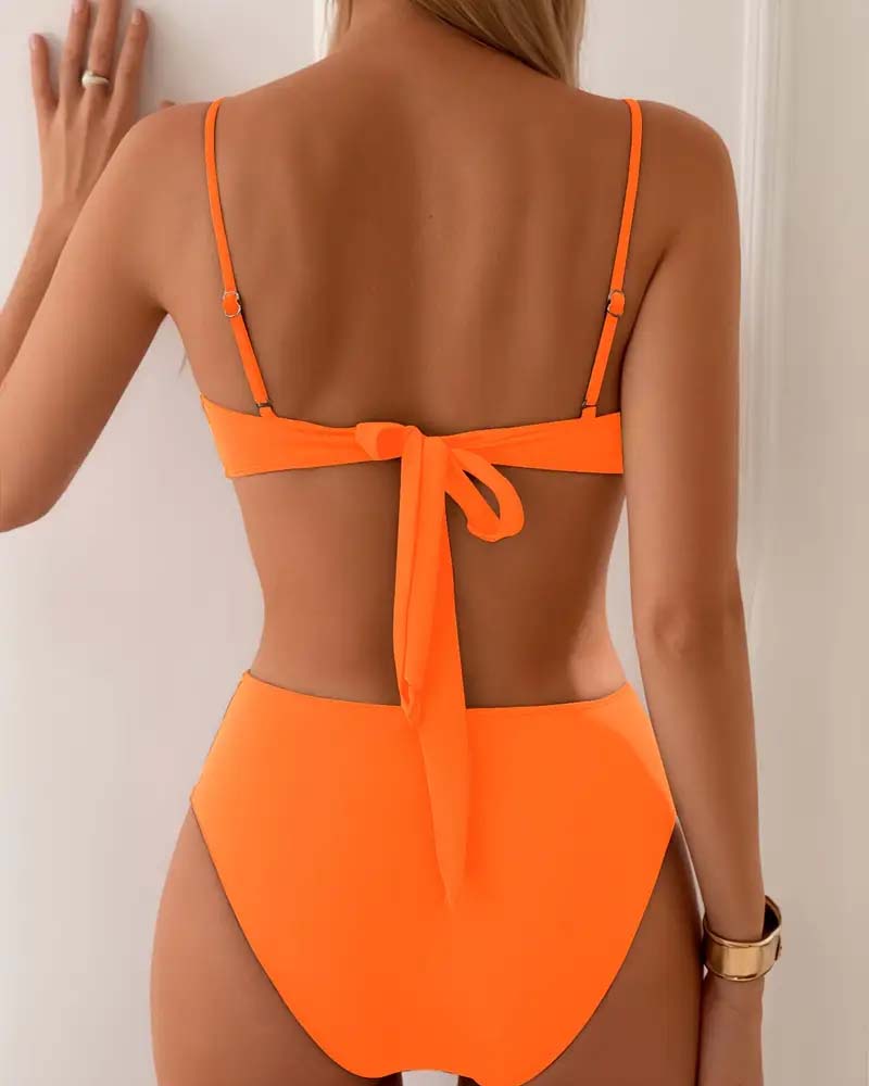 Bikini de dos piezas sexy y de moda-ES