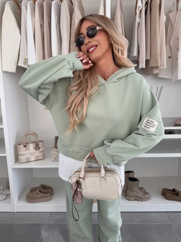 Traje cómodo de dos piezas de algodón.-ES