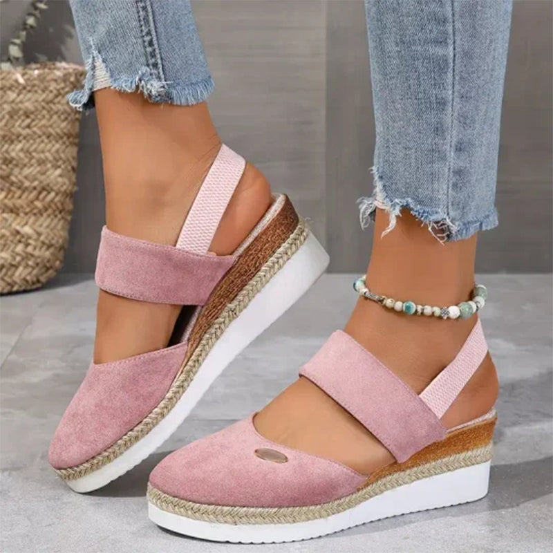Sandalias de cuña baja, con tiras y punta cerrada-ES