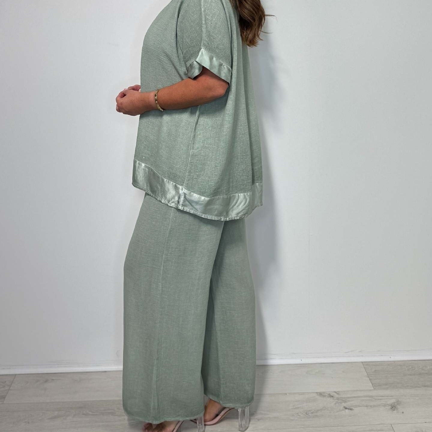 🌷💗Άνετο σετ δύο τεμαχίων με V λαιμόκοψη-GR