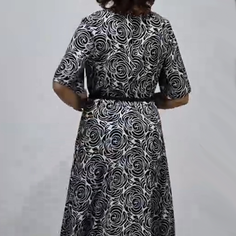 Elegantiška raštuota maksi suknelė su diržu-LT